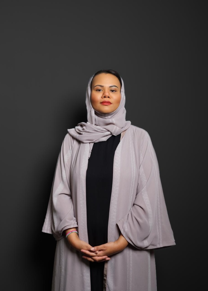 الكاتبة الإماراتية صالحة عبيد 