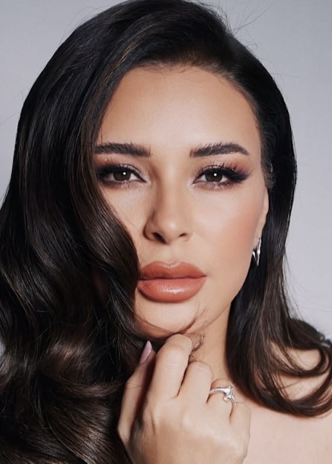 صورة من حساب ماغي بو غصن على انستغرام