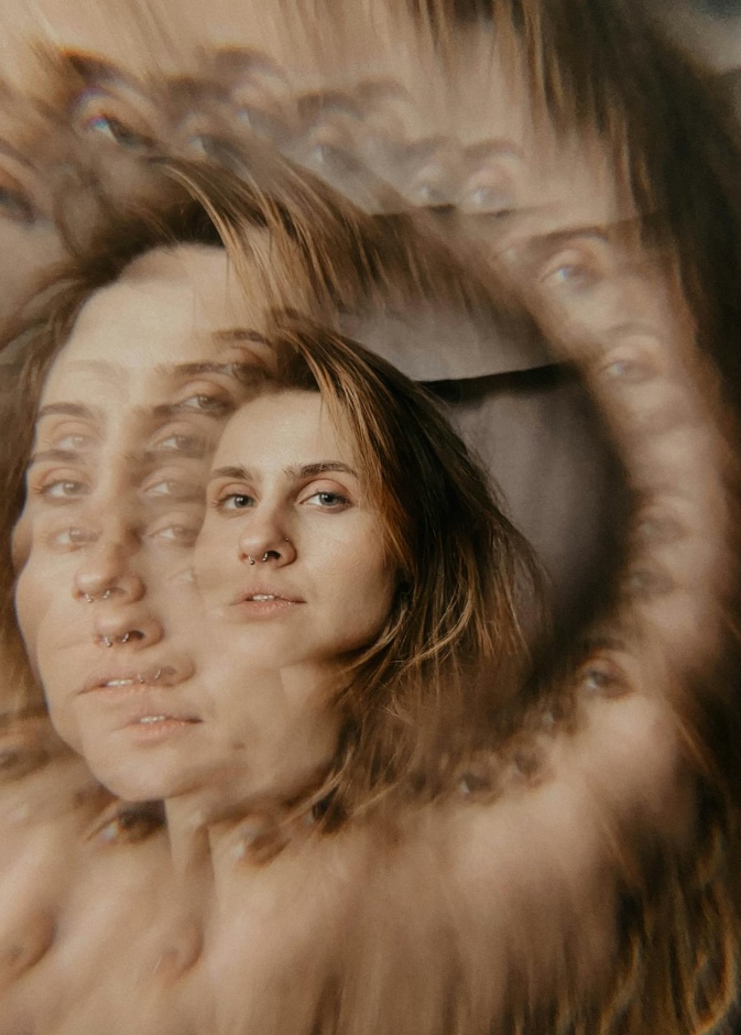 فهم شخصيتكِ والوصول إلى أعماقكِ قد يحتاج إلى أدوات وممارسات عملية وعلمية