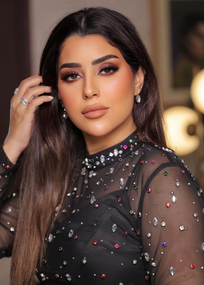ايتن عامر صورة من حسابها على انستغرام