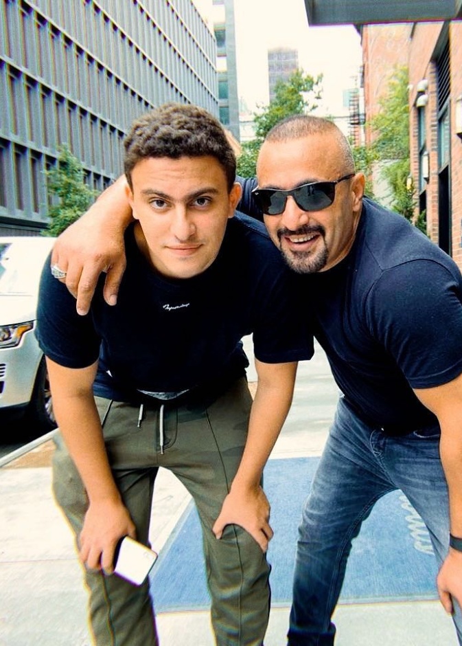 احمد السقا ونجله 