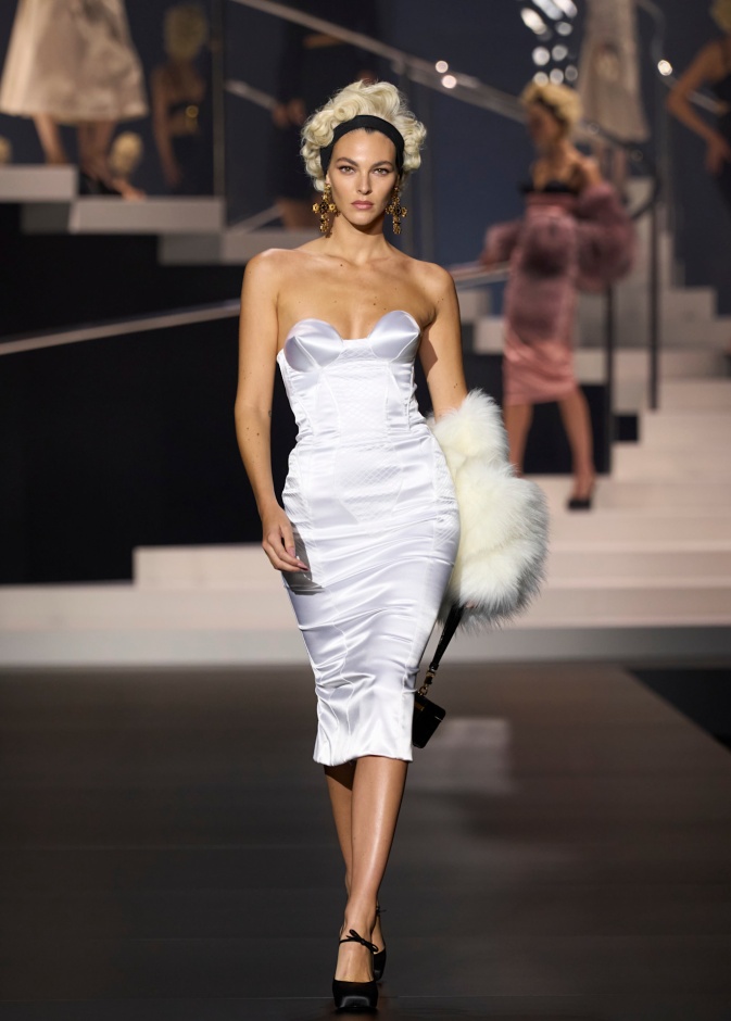 إطلالة من Dolce Gabbana