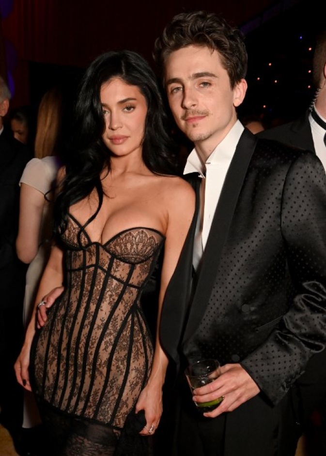 خاص هي - هيمنة “آشي”: الحضور السعودي على أرقى سجادة حمراء