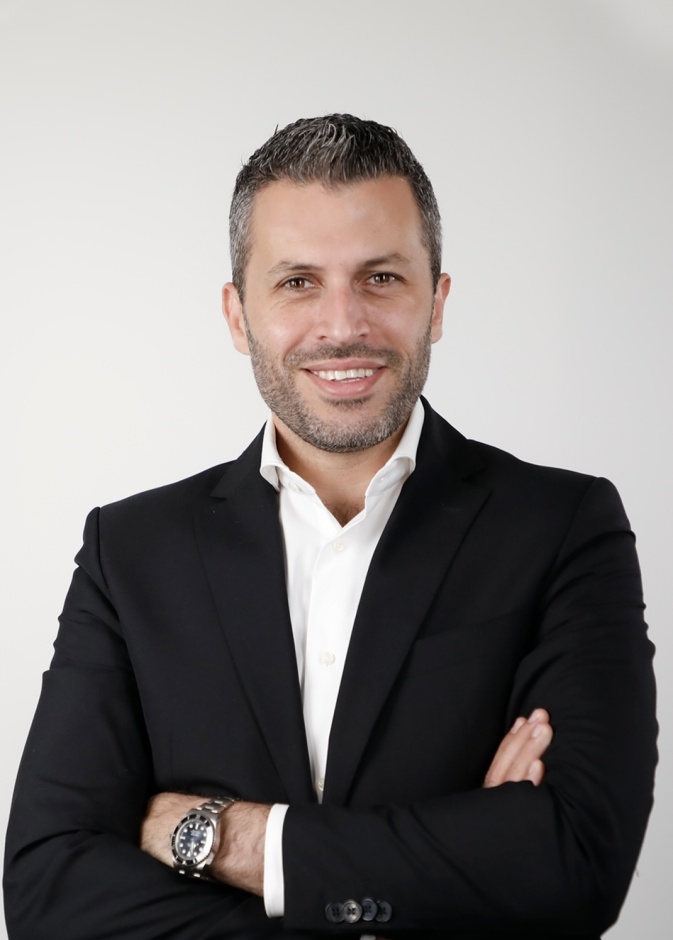 الدكتور جورج زيادة