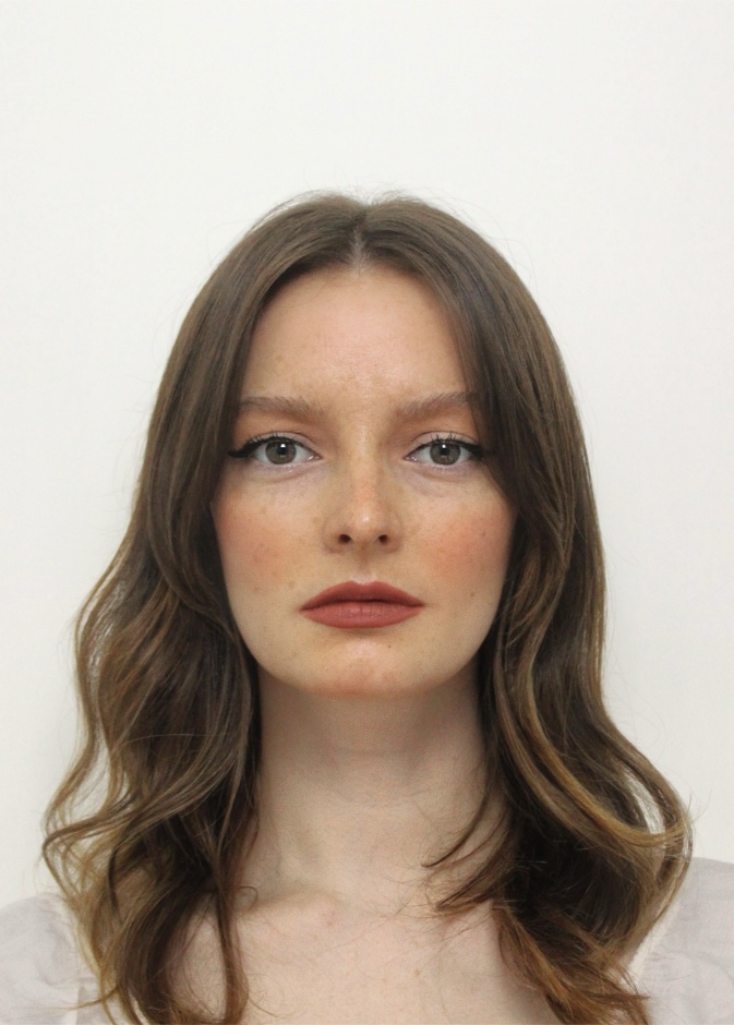  داكوتا بلو ريتشاردز Dakota Blue Richards مواليد 11 أبريل