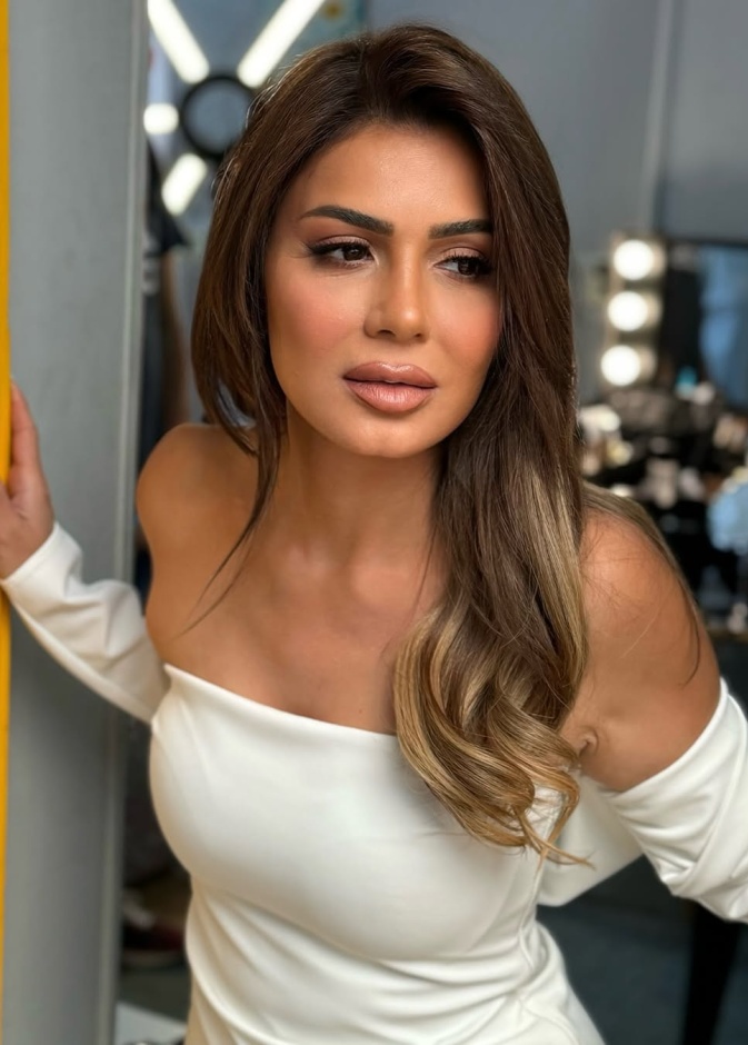 نجلاء بدر تخضع لعملية Facelift