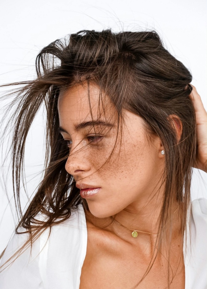 إزالة النمش بالليزر وأهم آثاره الجانبية