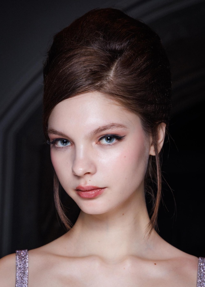 اهتمي ببشرتك مع قدوم الصيف بتجنب الأخطاء الشائعة وباتباع النصائح المقدمة