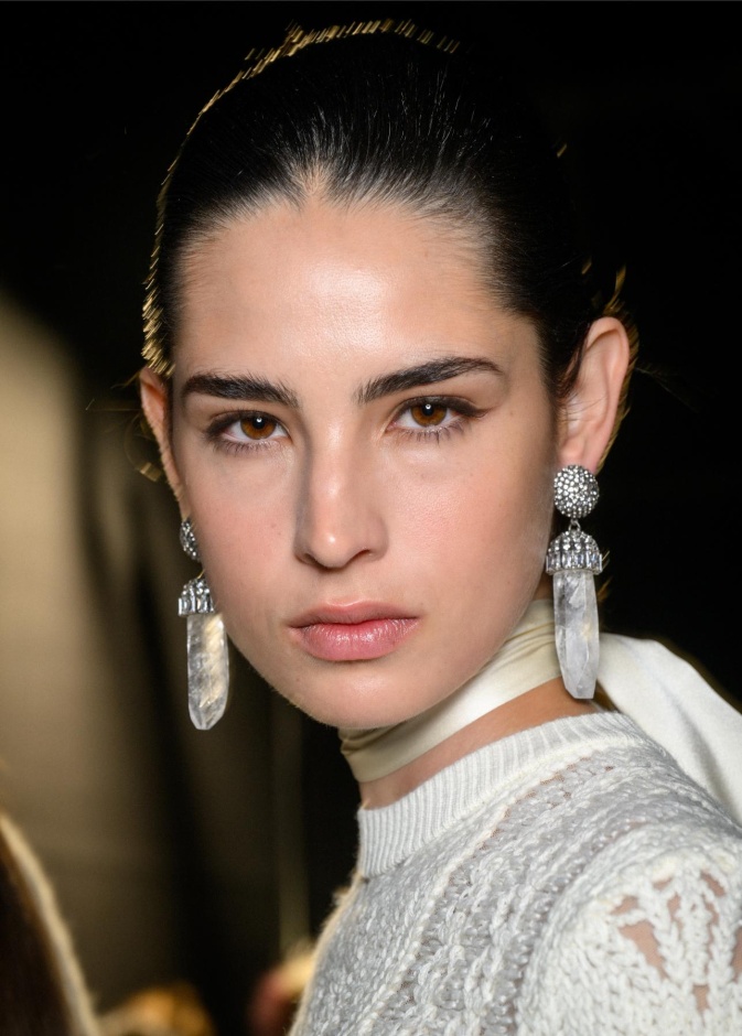 تغلبي على التجاعيد المبكرة للحفاظ على جمال ونضارة بشرتكِ خلال مراحل أعمارك المتقدمة