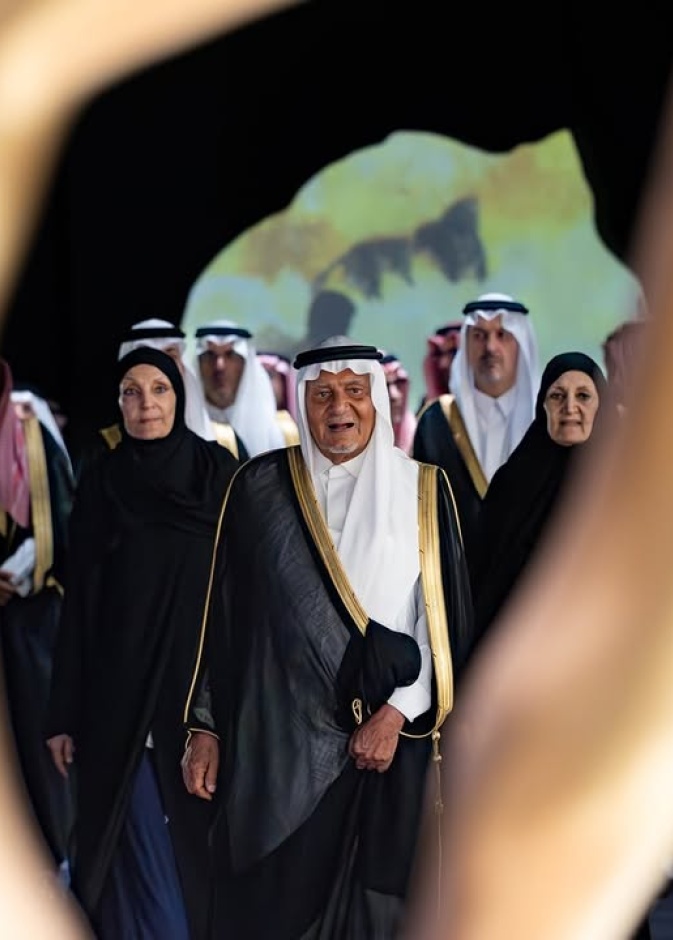 معرض في محبة خالد الفيصل في جدة - الصورة الرئيسية