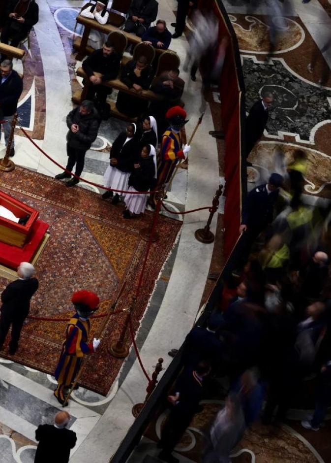 قائمة ملوك وأمراء أوروبا الذين سيتقدمون جنازة البابا فرانسيس