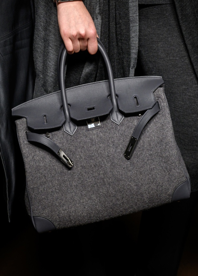 حقيبة Hermès... رمزٌ لفن الصناعة الفرنسية والحرفية التي لا تتكرر 