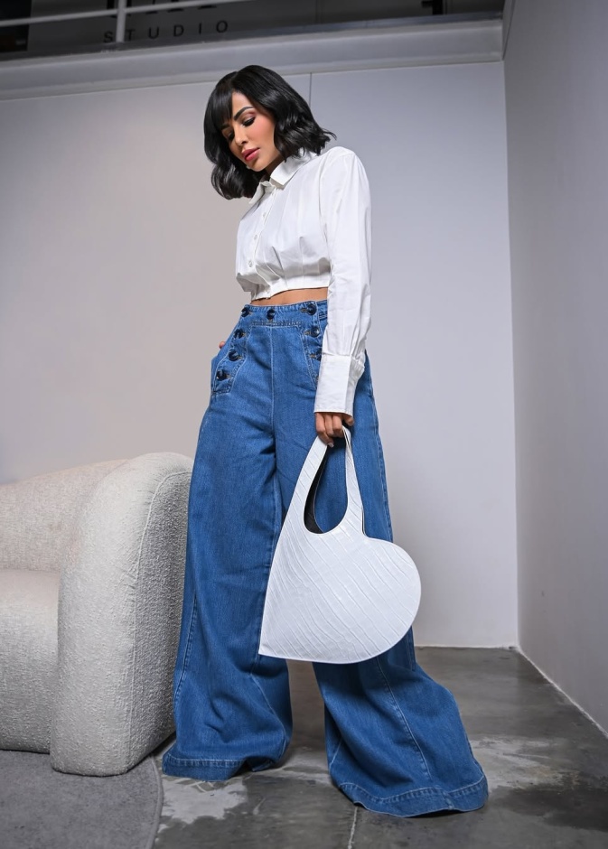 مهيرة عبدالعزيز