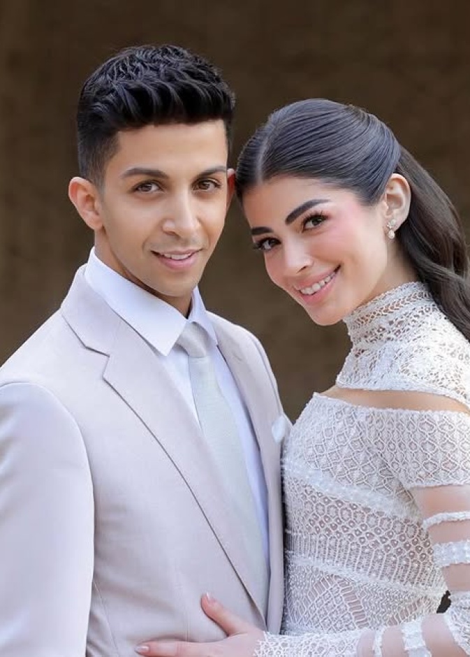 ليلى أحمد زاهر وهشام جمال