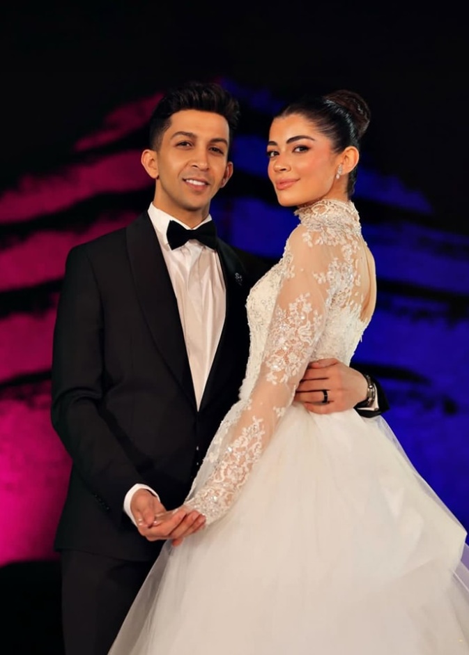 إختارت ليلى أحمد زاهر فستان زفافها من زهير مراد