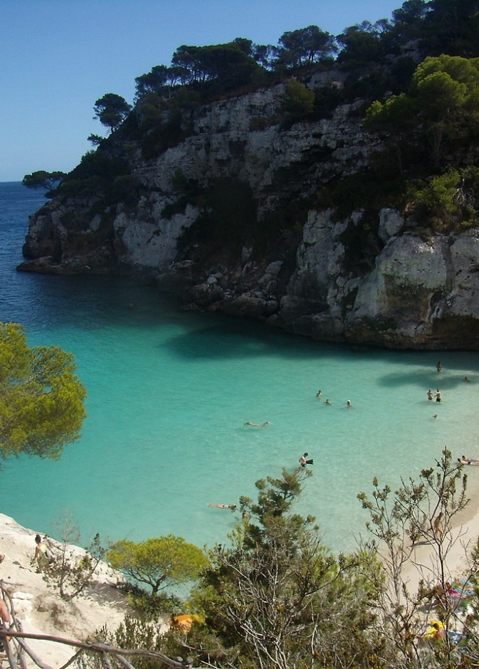 أجواء البحر الأبيض المتوسط تتجسد في السياحة في مينوركا إسبانيا بواسطة Bolinhodeamor