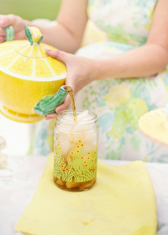 أفضل الأماكن لتناول الشاي والحلويات في دبي