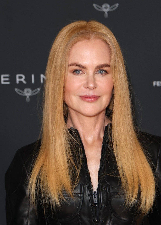 اطلالة Nicole Kidman برسمات المكياج البني