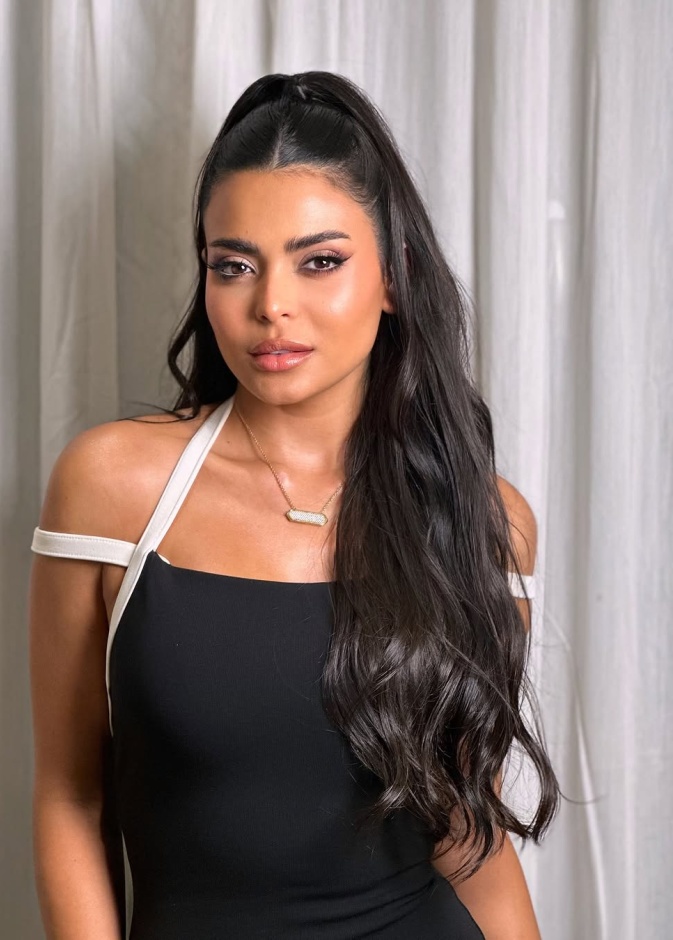 الفنانة اسماء جلال- صورة من انستغرامها