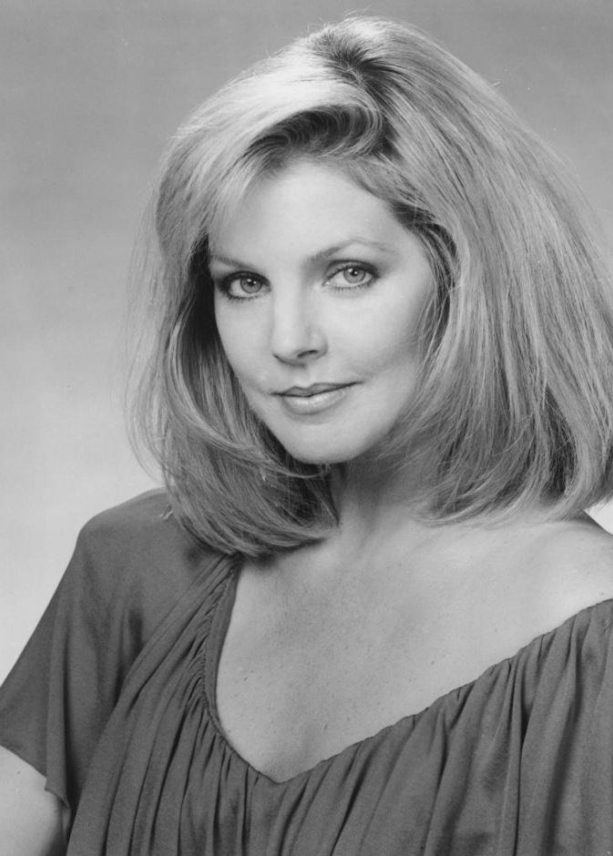 بريسيلا بريسلي Priscilla Presley