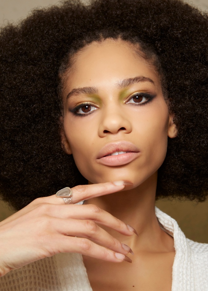  الفرق الفرق بين الليزر التقليدي وليزر الفراكشنال ليس بكبير