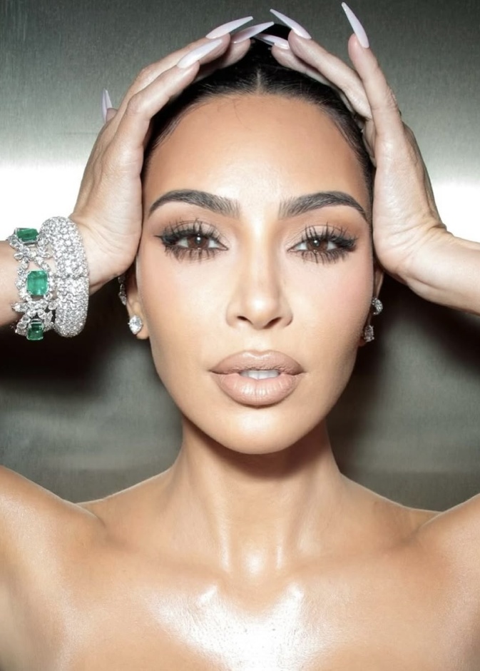 صورة من حساب كيم كارداشيان على انستغرام