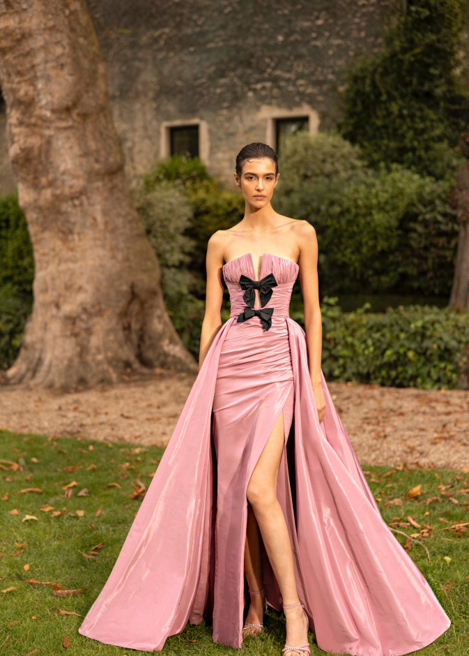 فستان مميز للسيدة الممشوقة من زهير مراد