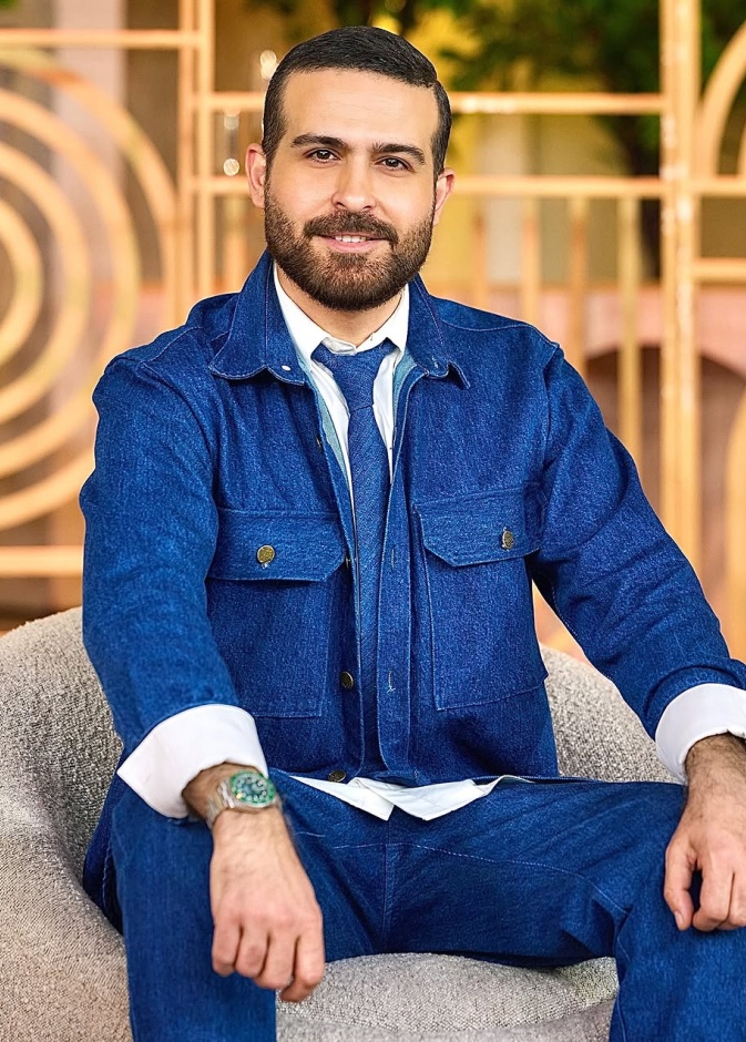  الفنان محمود نصر صورة من انستغرامه