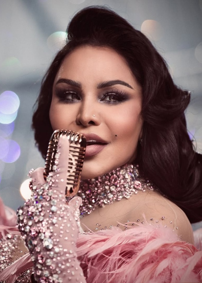 الفنانة أحلام