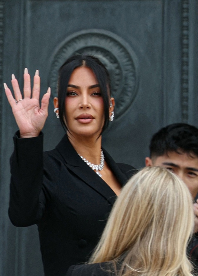 كيم كارداشيان