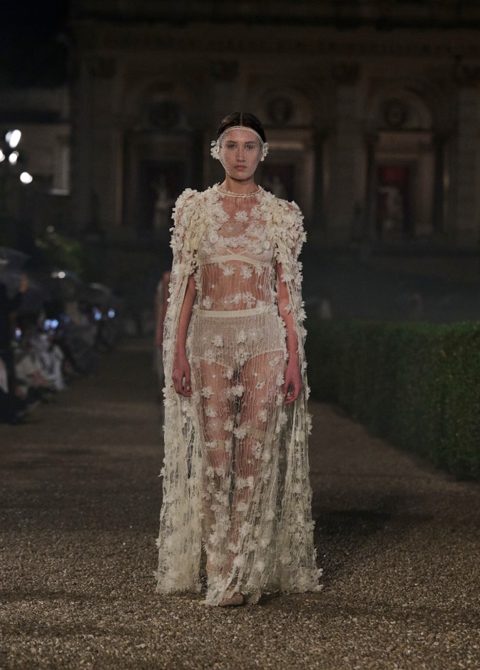 مجموعة Dior Cruise لعام 2026