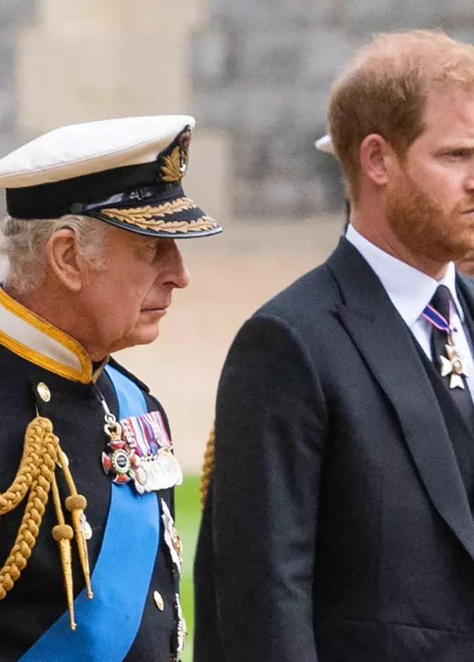 الأمير هاري يفجر مفاجآت عن الملك تشارلز