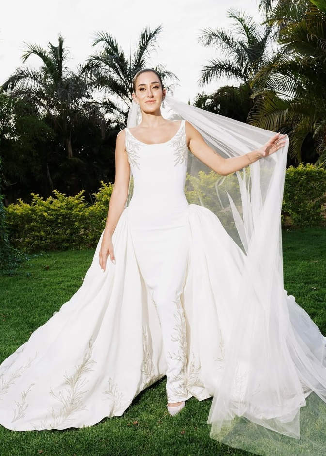 فستان زفاف أمينة خليل