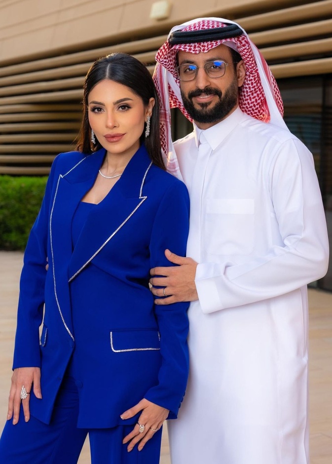 إلهام علي تعيش قصة حب مميزة مع زوجها خالد صقر
