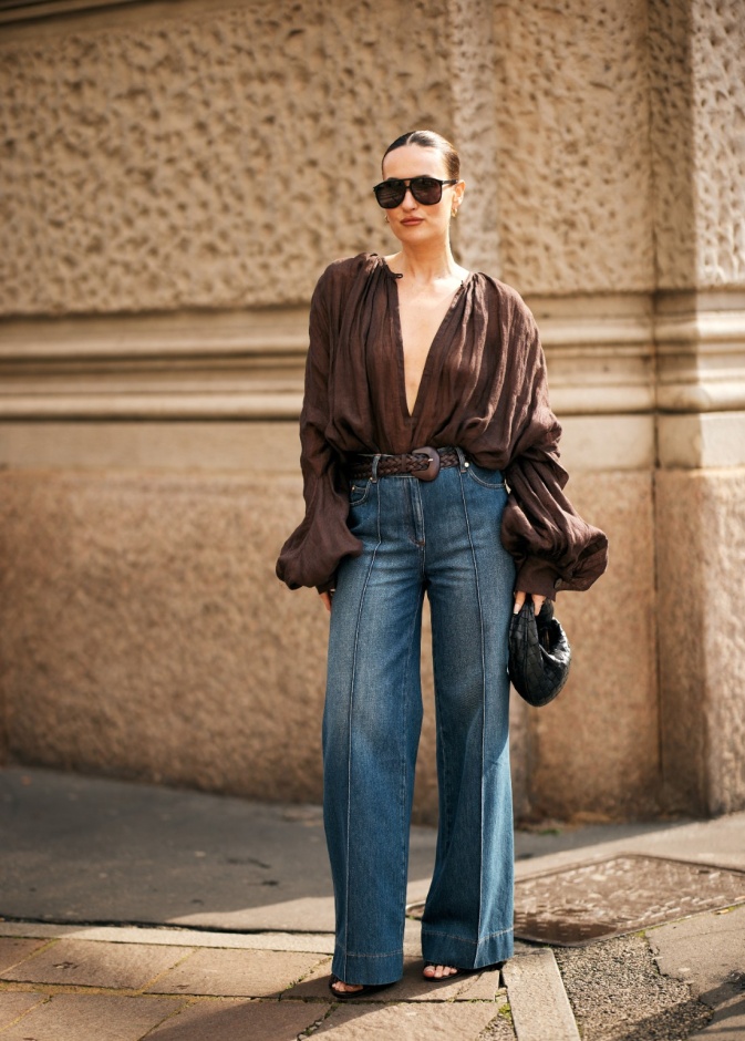 إطلالة Semi-Formal من شوارع ميلان خريف شتاء 2025