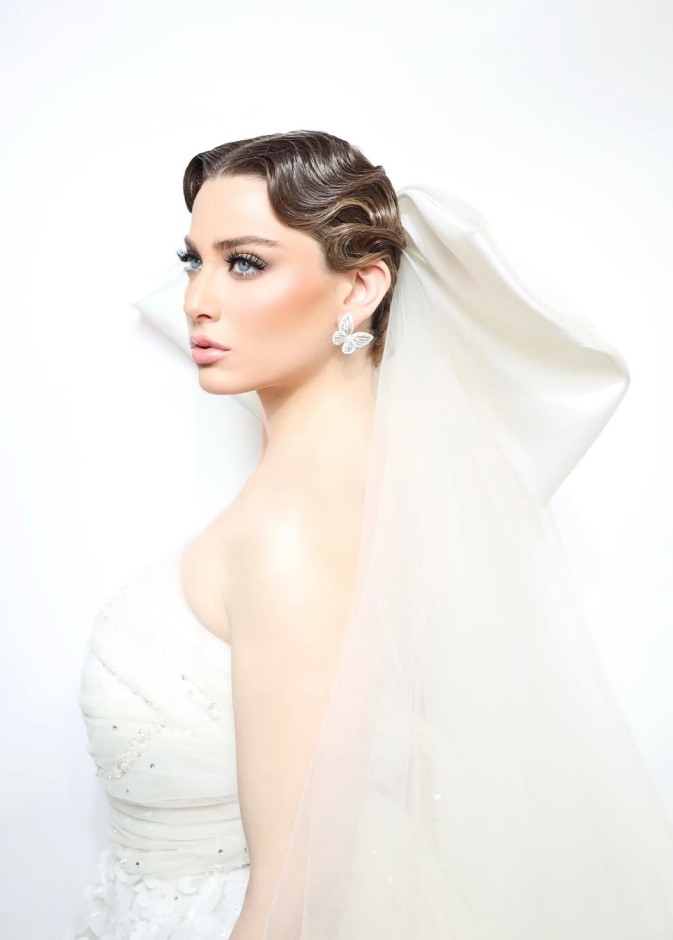 تسريحة شعر ريترو مميزة من صالون Pace E Luce