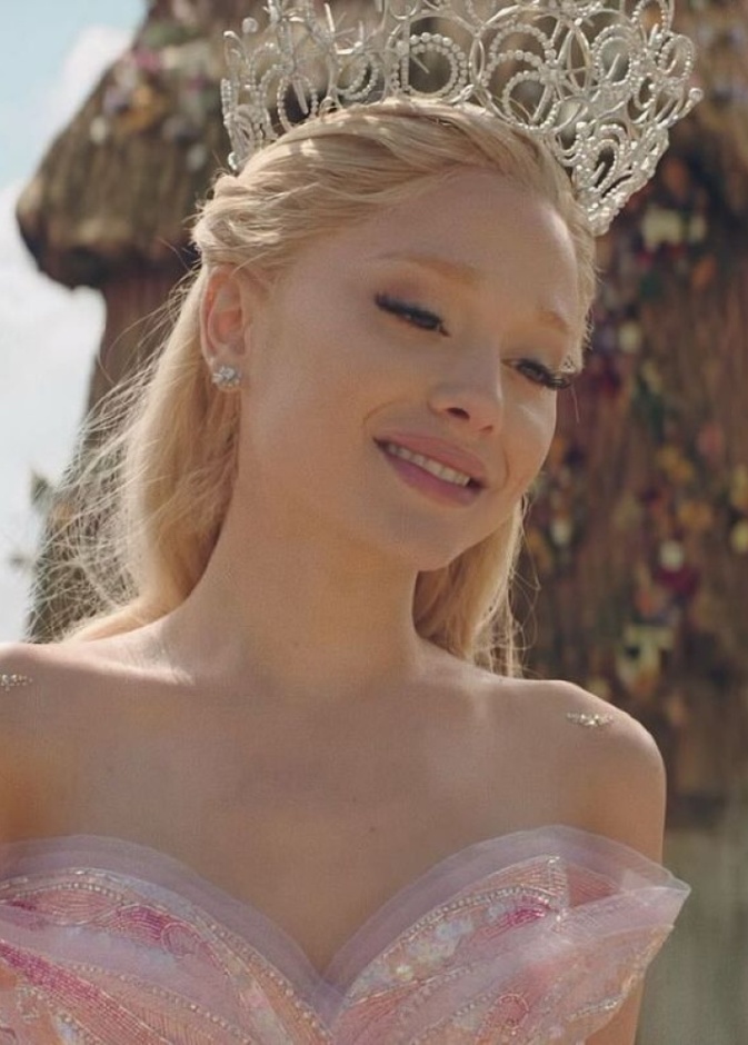 أريانا غراندي في فيلم "Wicked"