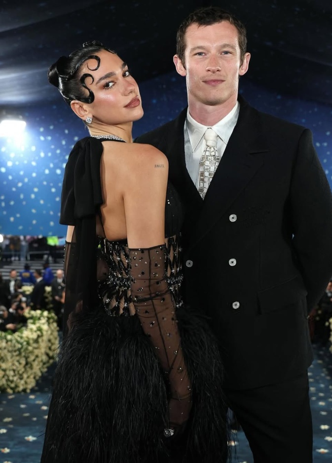 دوا ليبا وكالوم تيرنر