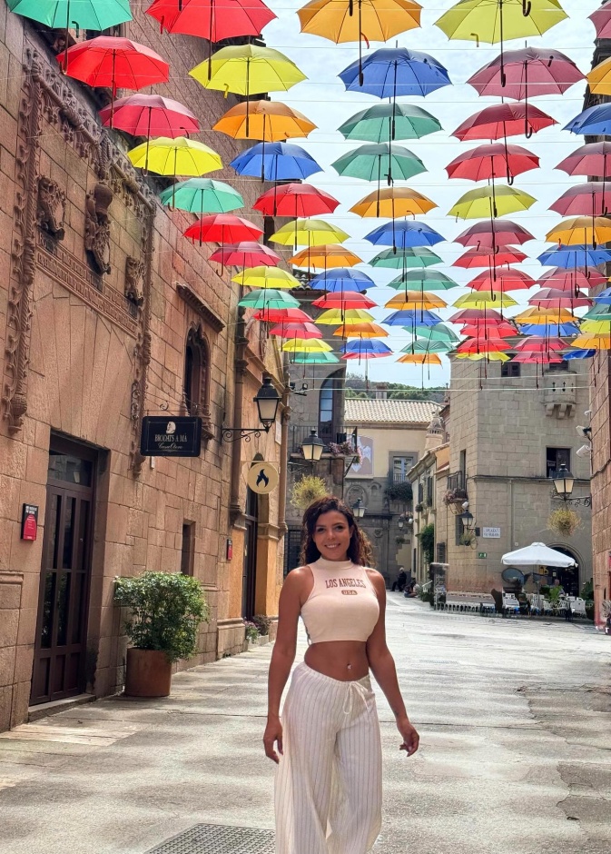 ناهد السباعي