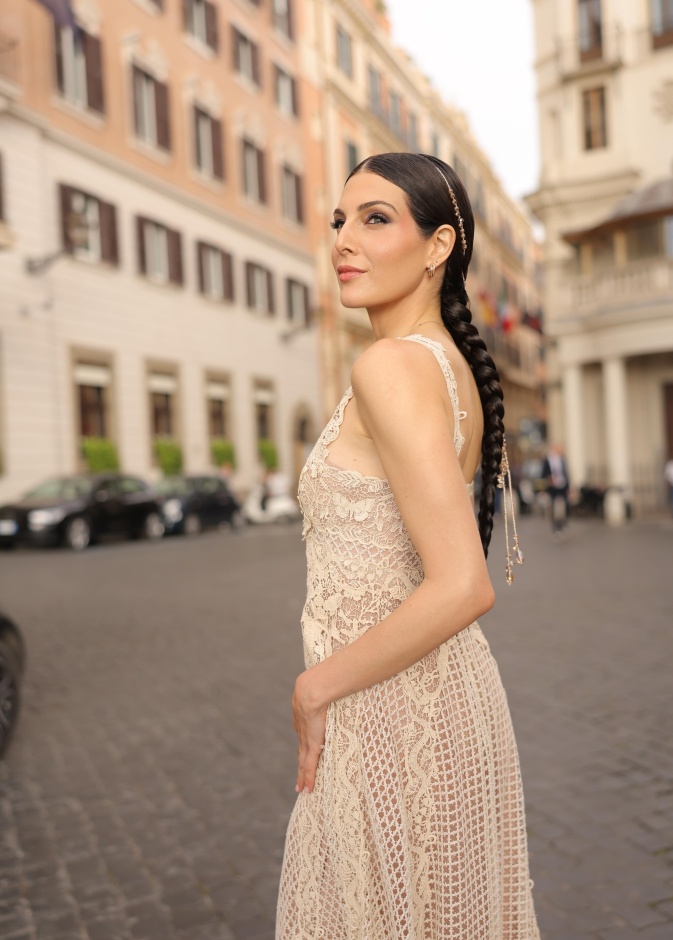 رزان جمّال تطلق تجربتها الكتابية الأولى: "لولو وبلو" قصة صداقة تتخطى كل الاختلافات