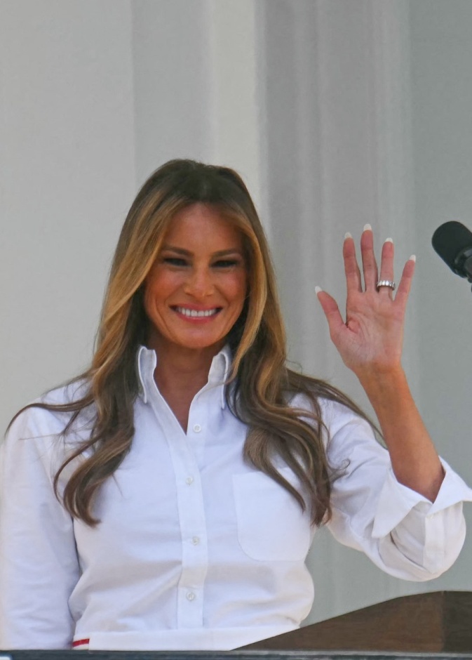 تصاميم مجوهرات ميلانيا ترامب فخامة تُناسب السيدة الأولى 