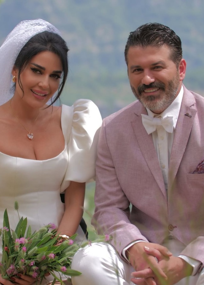 سيرين عبد النور بفستان الزفاف 