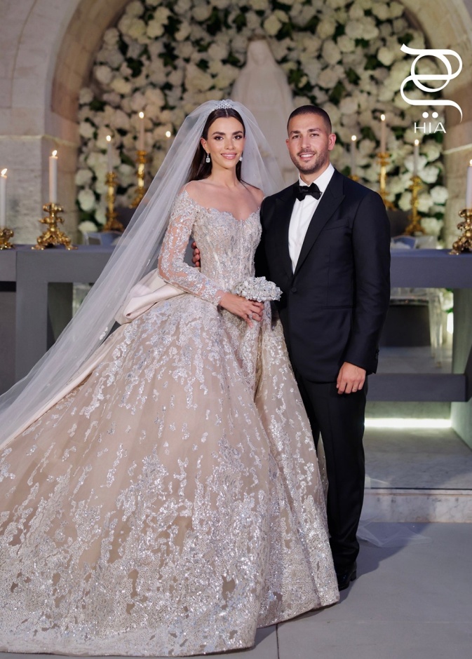 سيليو مع عروسته في يوم الزفاف