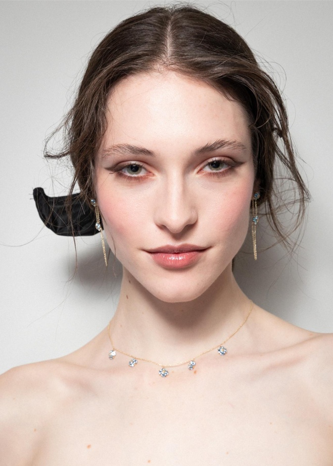  تخلصي من الرؤوس السوداء وعلامات التقدم والبقع الداكنة في خطوة واحدة باستخدام الماسك الأخضر المنزلي