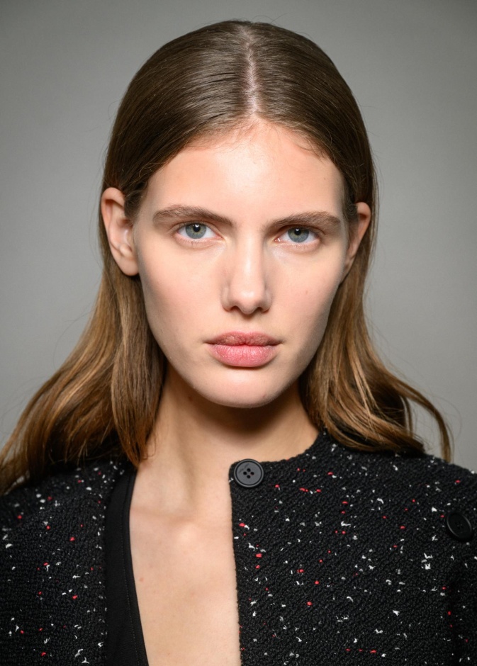 اكتشفي مع "هي" أسرار غيّرت مفهوم العناية بالبشرة لدى جيل زد على خطى منصة التيك توك