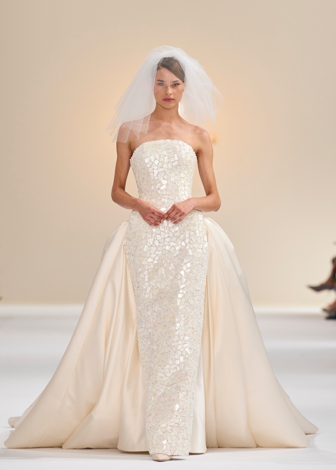 عروس تمارا رالف من أسبوع الموضة الباريسي