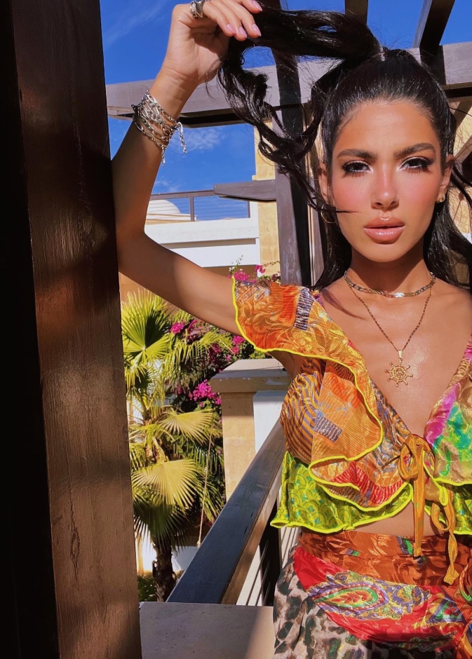 نظرة على أبرز 3 نجمات تصدرنّ الترند في الساعات الأخيرة