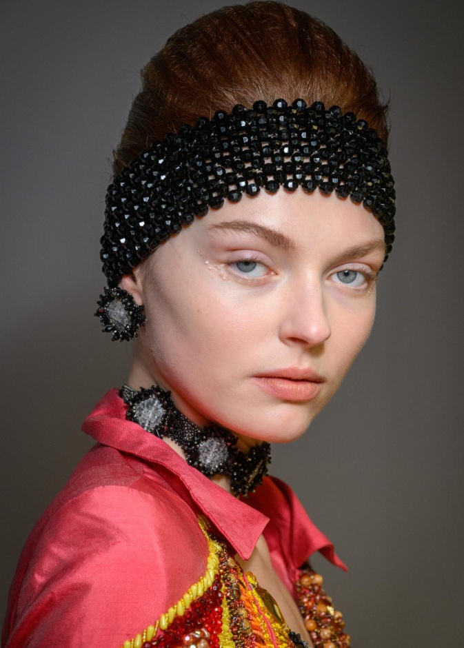 فيتامين C... رفيقك المثالي لبشرة  مشرقة في الصيف