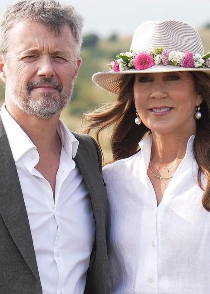 الملك فريدريك والملكة ماري