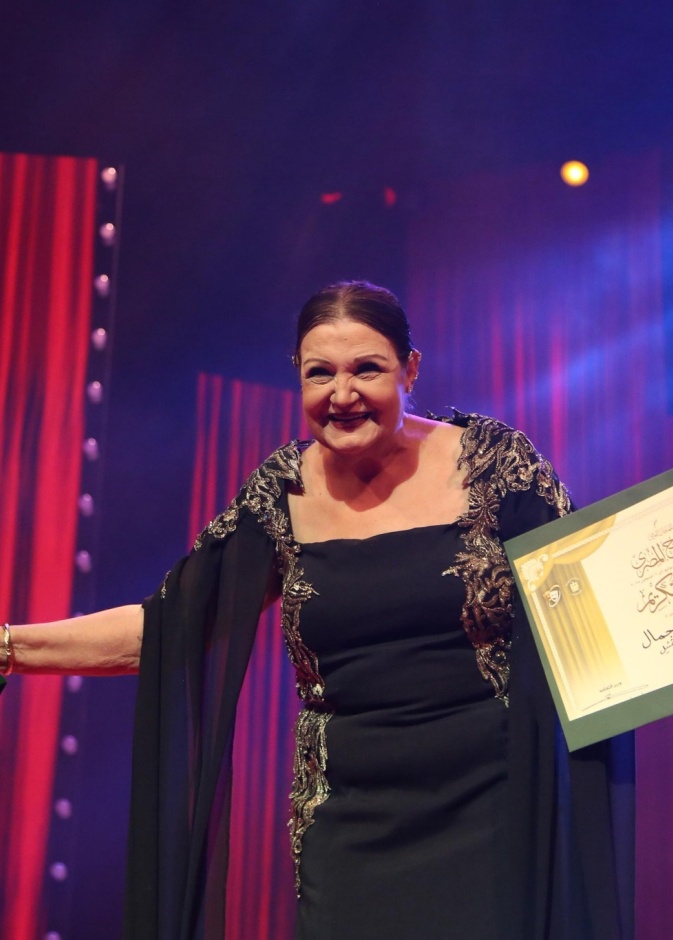 الفنانة ميمي جمال